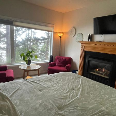Tyee Lodge Bed And Breakfast 纽波特 外观 照片